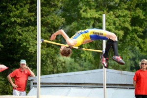 Sven van Merode flopt over 1,83 m.